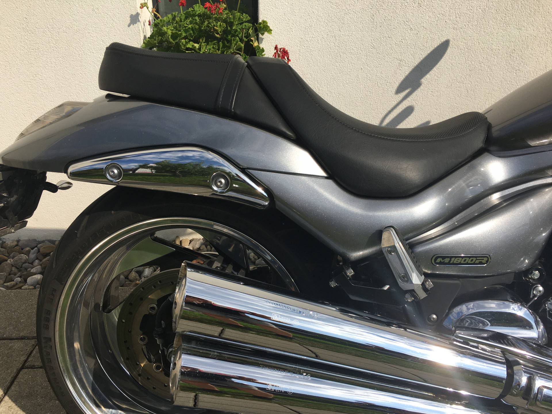 SUZUKI M 1800 R Intruder-image-7