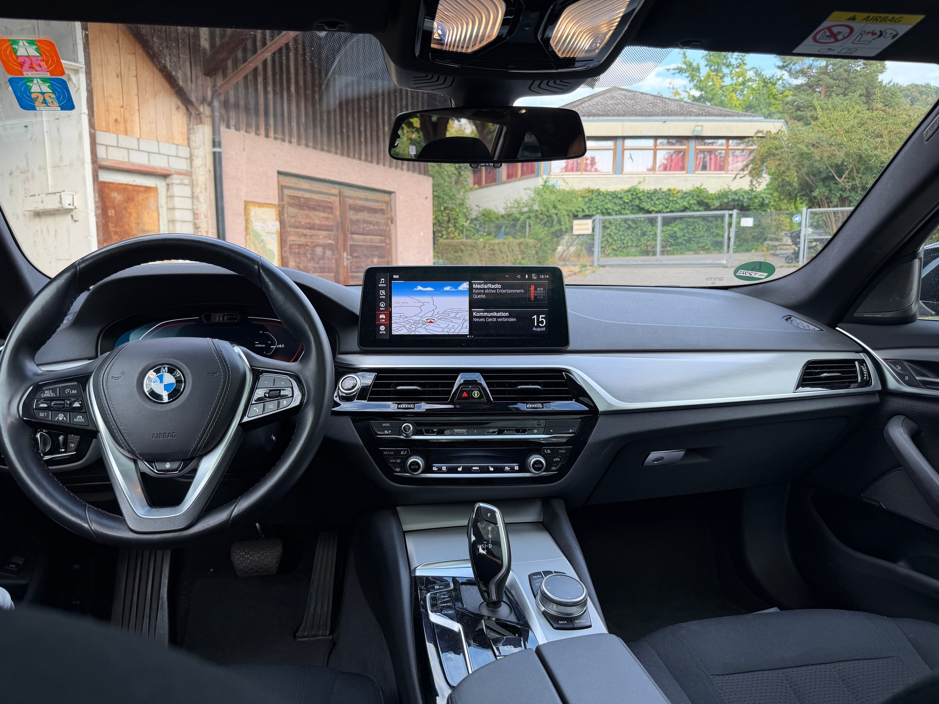 BMW 530d xDrive-image-9