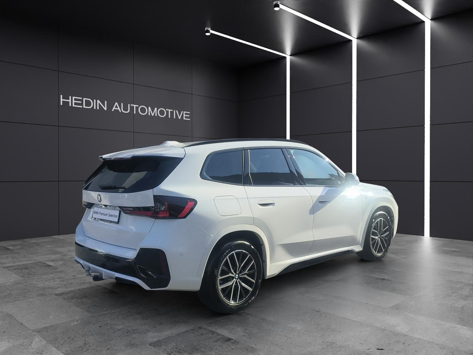 BMW X1 23d xDrive paddles-image-4