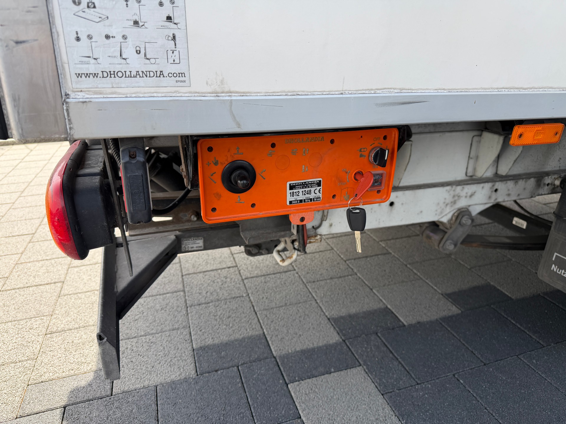 PEUGEOT Boxer 2.0 HDI 435 Active L4H2 HEBEBÜHNE-image-7