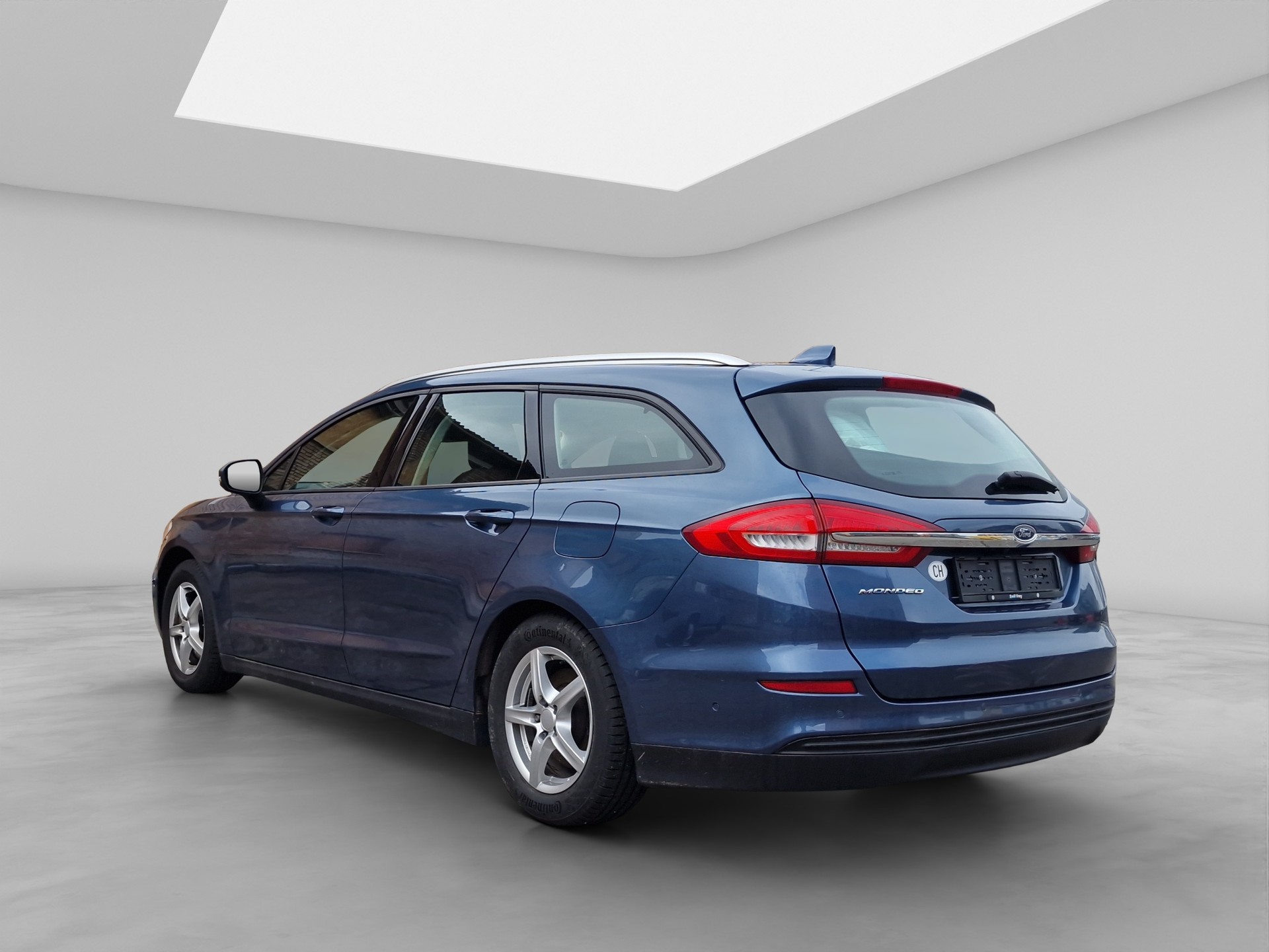 FORD Mondeo 2.0 TDCi Trend Automatik-showroom-element-3