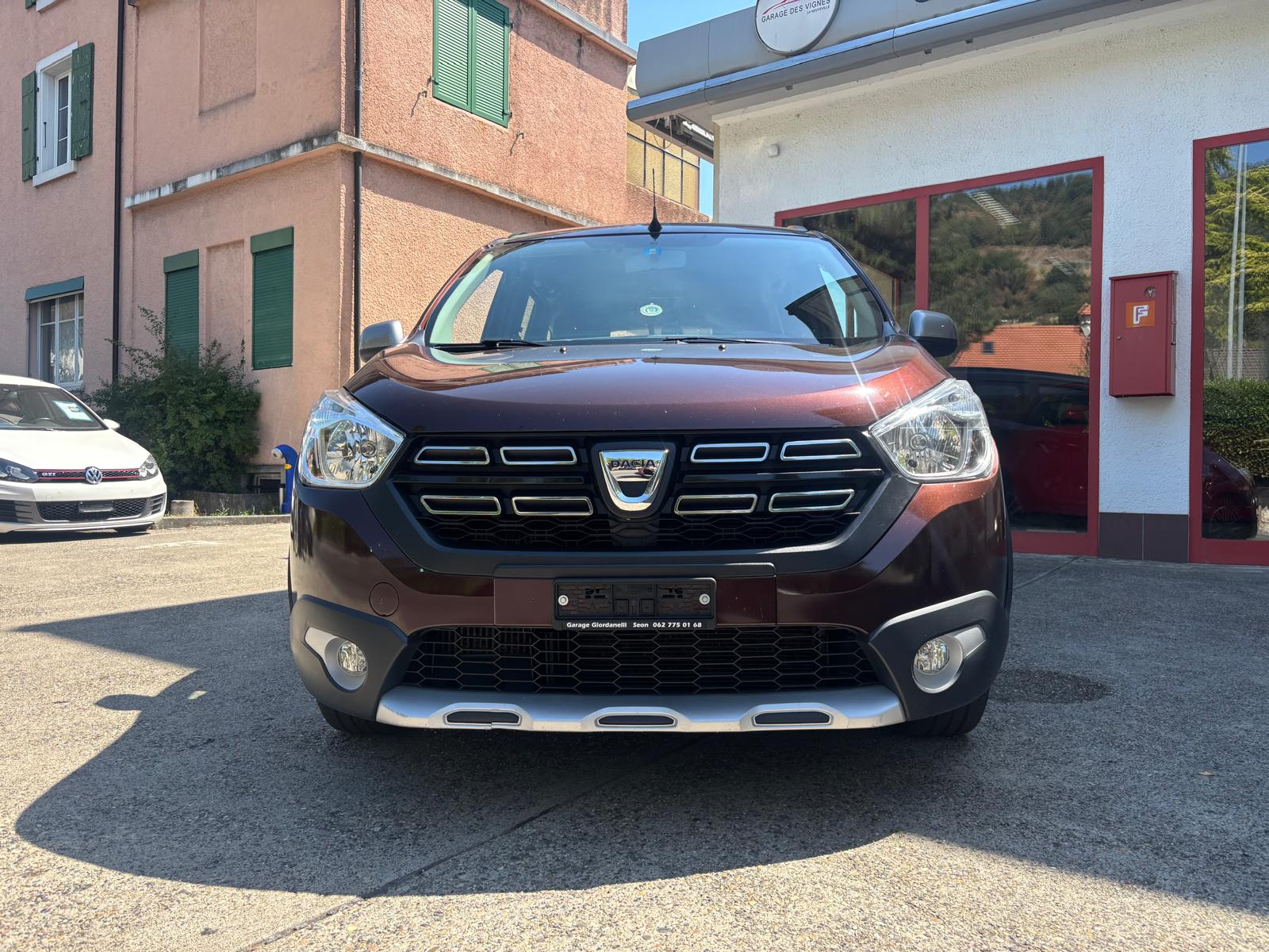 DACIA Lodgy 1.2 T Stepway 7PL