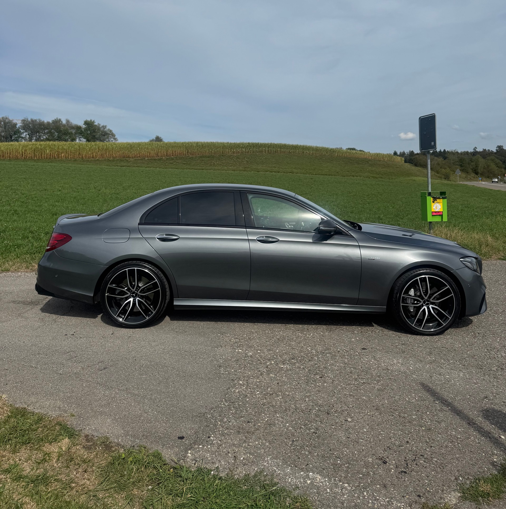 MERCEDES-BENZ E 53 AMG 4matic+-image-2