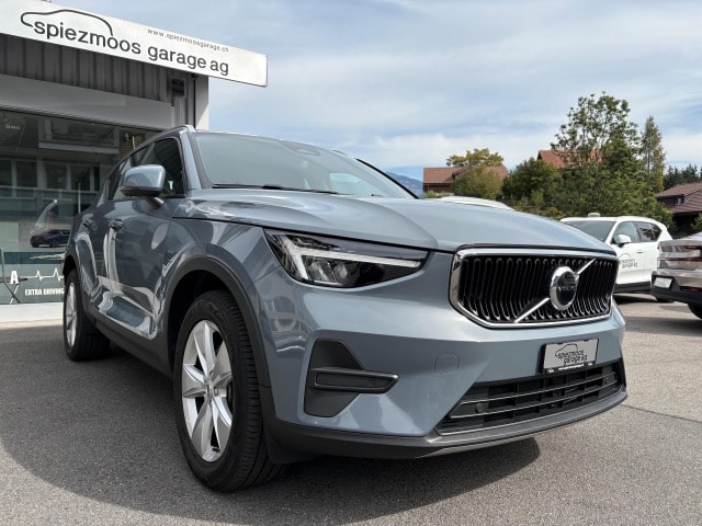 VOLVO XC40 2.0 B4 MH Momentum AWD