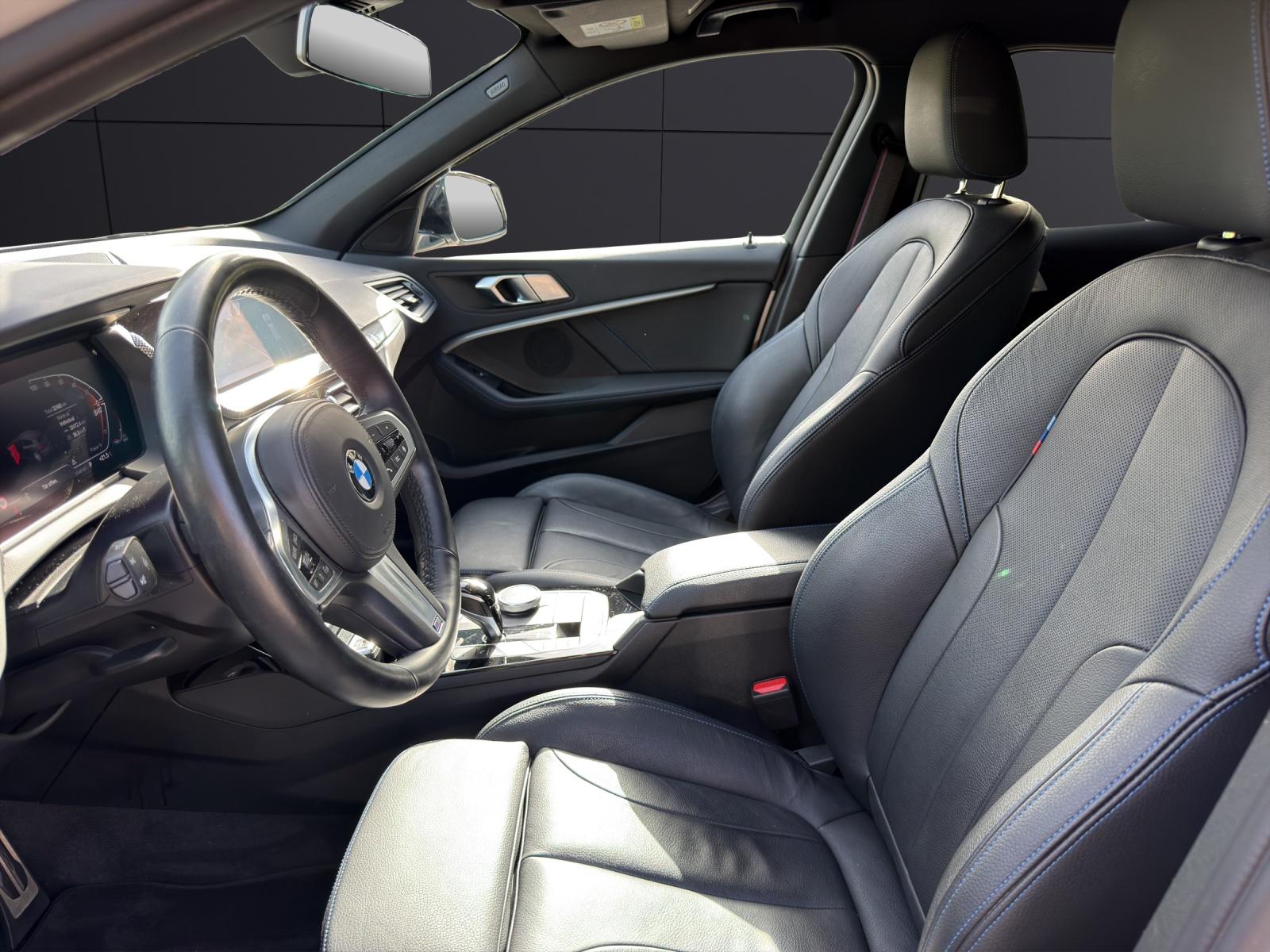 BMW 1er Reihe F40 128ti-showroom-element-1