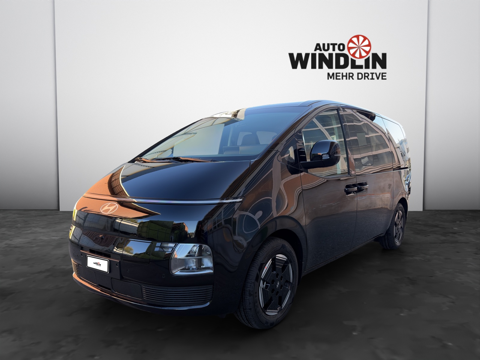 HYUNDAI Staria Wagon 84 kWh Vertex Sunroof-showroom-element-1