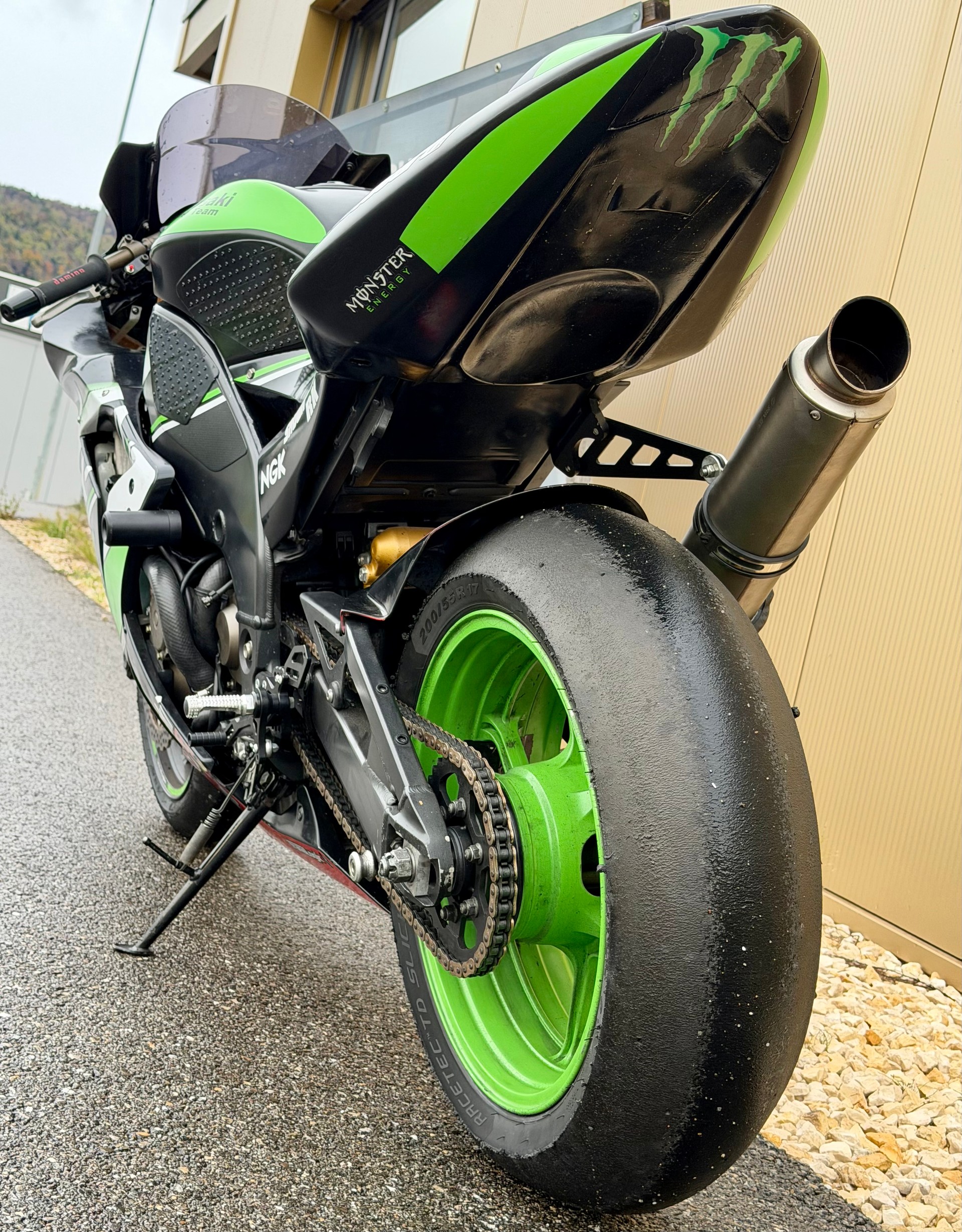 KAWASAKI Ninja ZX-10R-image-12