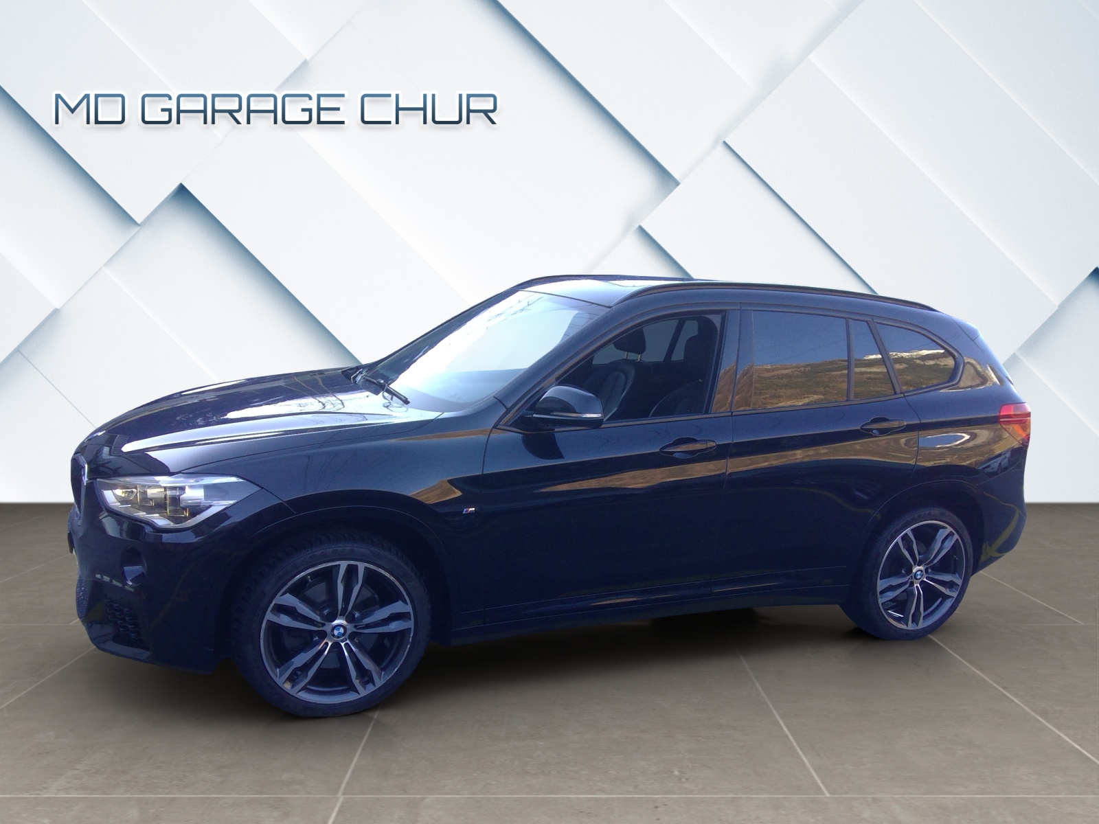 BMW X1 xDrive 25i M Sport Steptronic-showroom-element-2