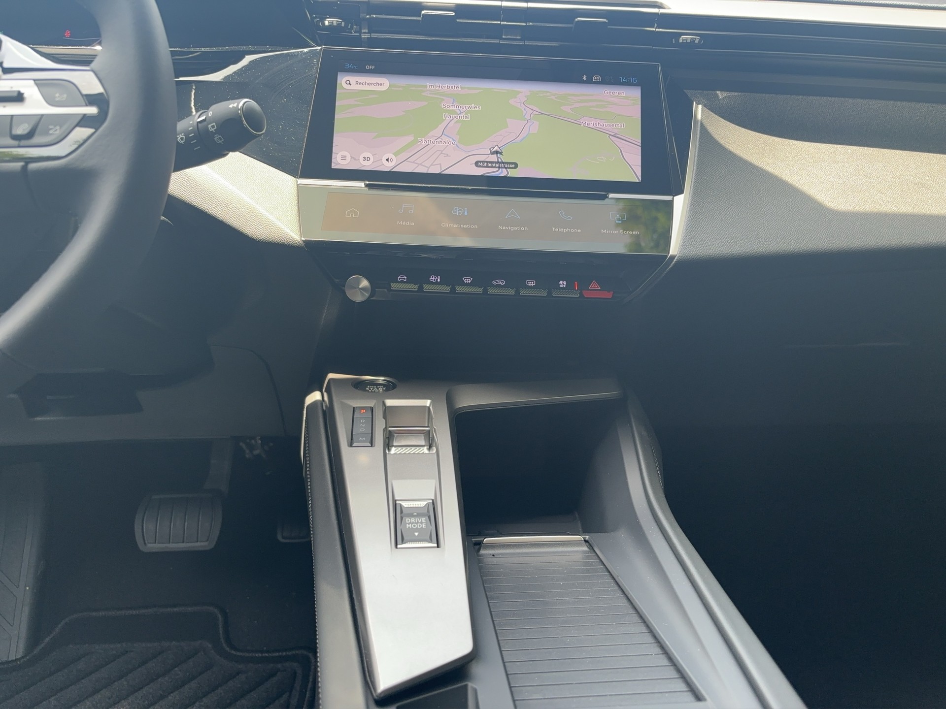 PEUGEOT 308 SW 1.2 Pure Tech Allure EAT8-image-11