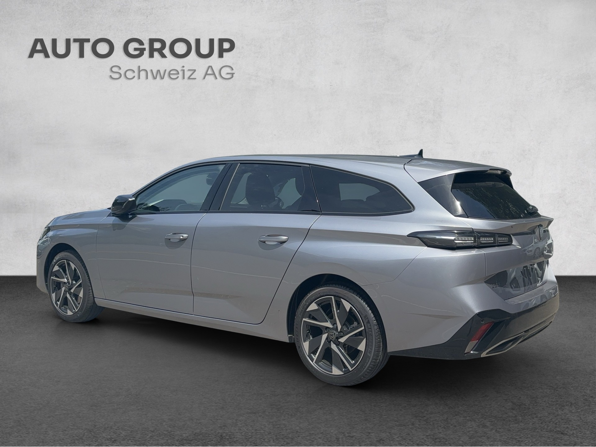 PEUGEOT 308 SW 1.2 Pure Tech Allure EAT8-image-5
