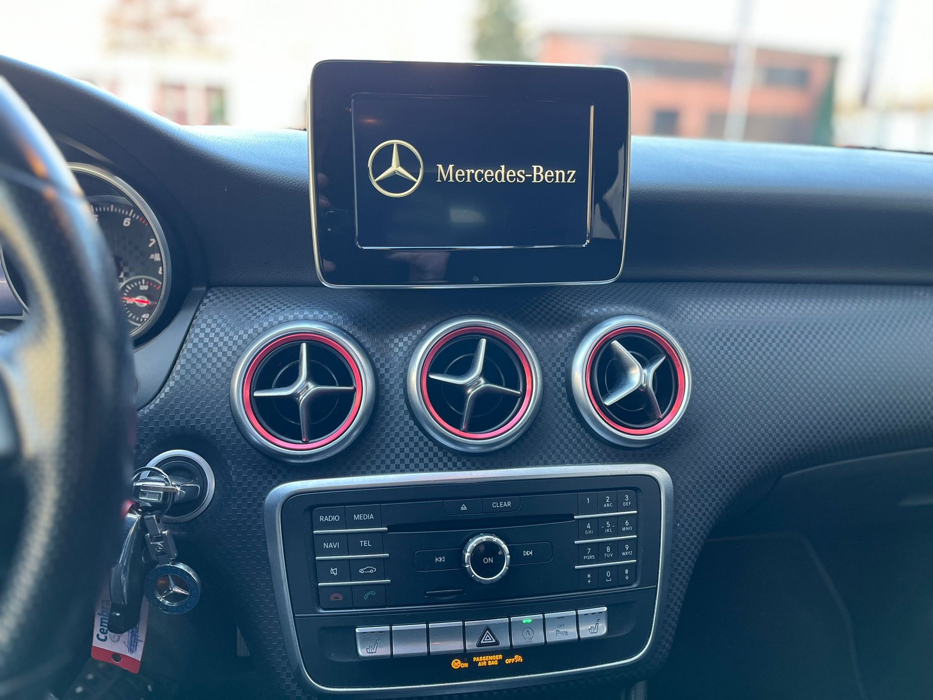 MERCEDES-BENZ A 180 Night Star-image-13