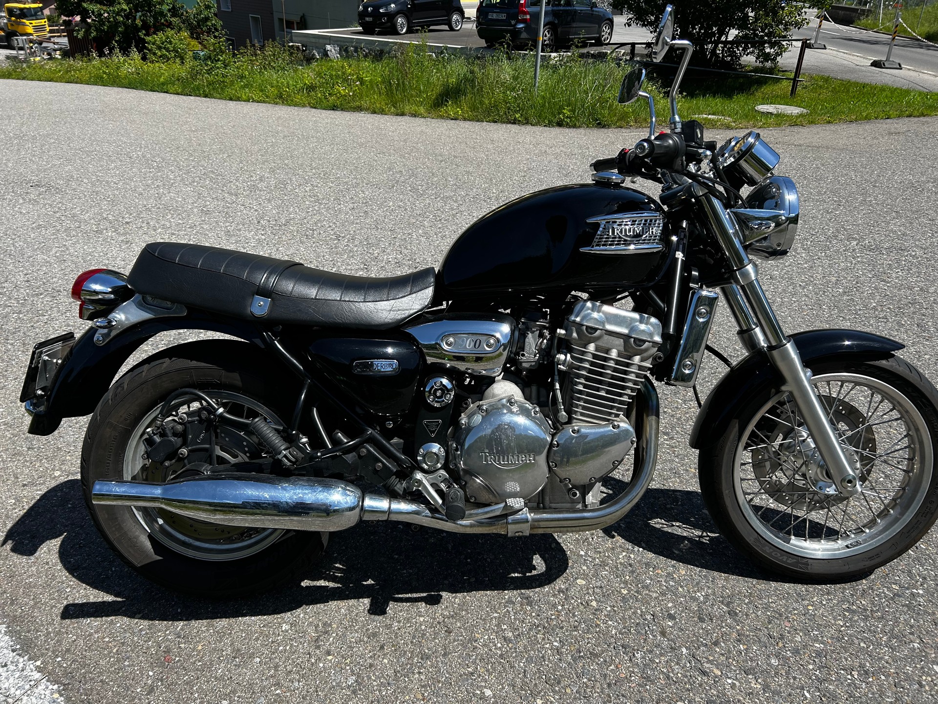 TRIUMPH Thunderbird 900-image-6