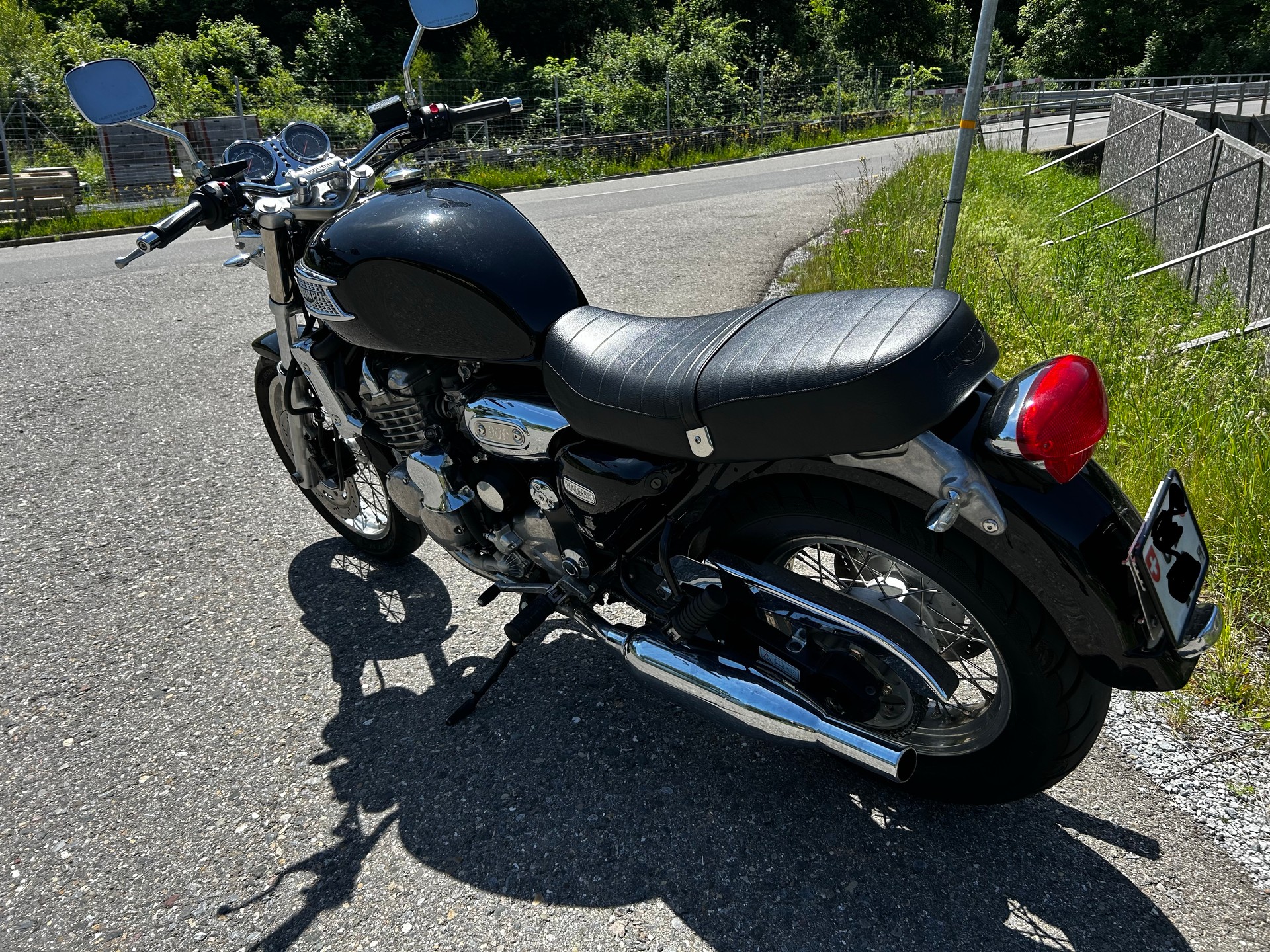 TRIUMPH Thunderbird 900-image-4