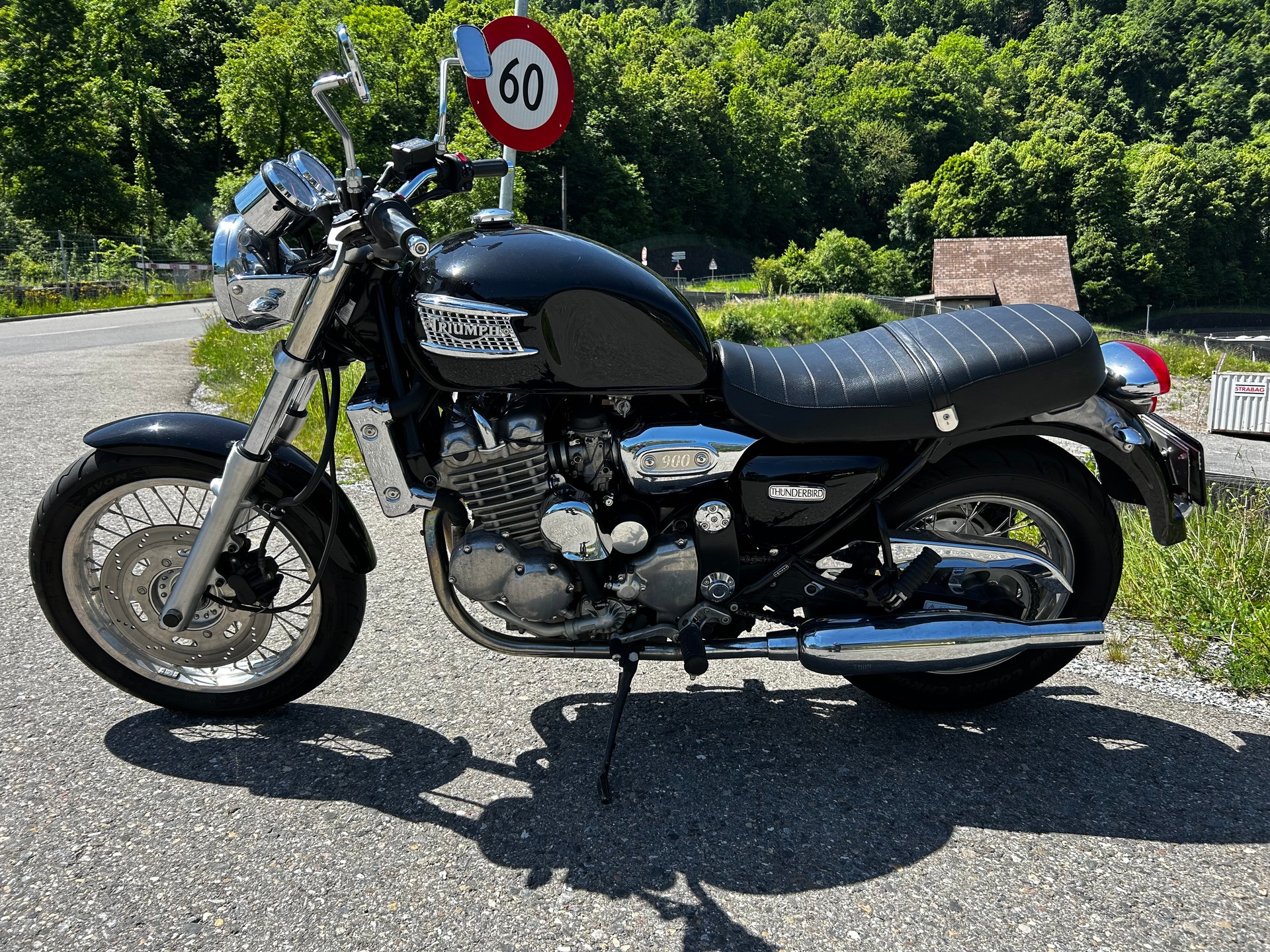 TRIUMPH Thunderbird 900-image-7
