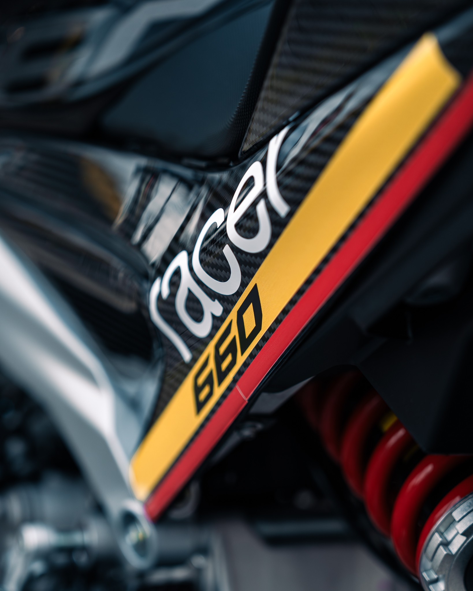 APRILIA RS 660 X EX3MA (70/35kW)-image-10
