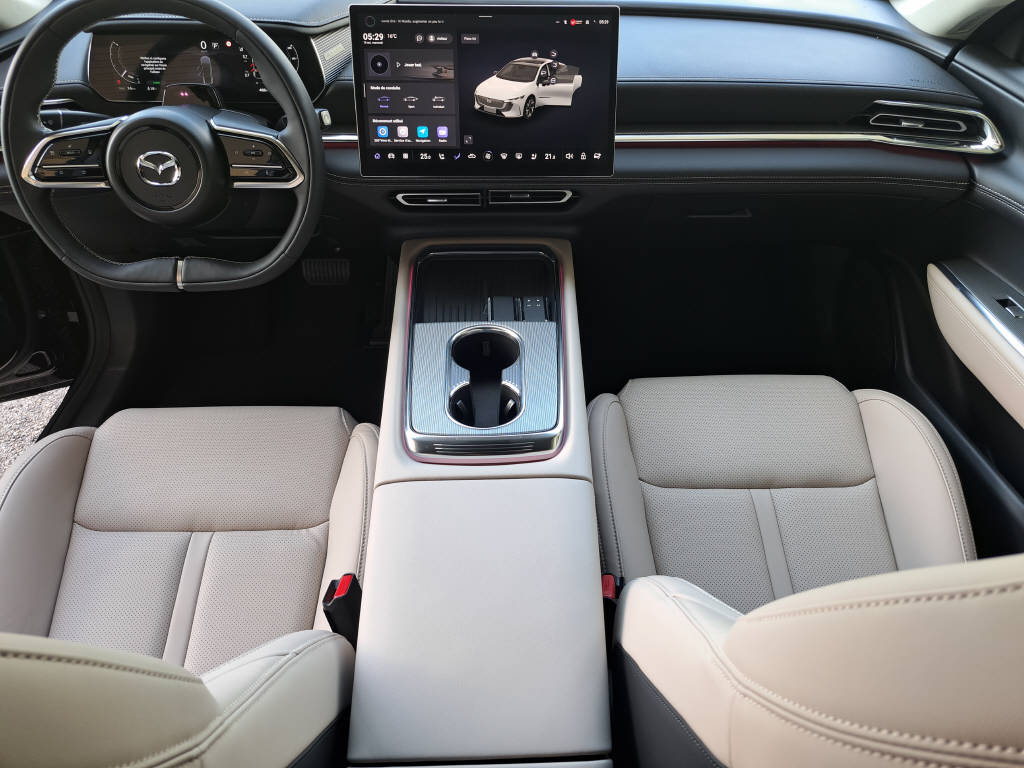 MAZDA 6e Takumi 258cv-image-11