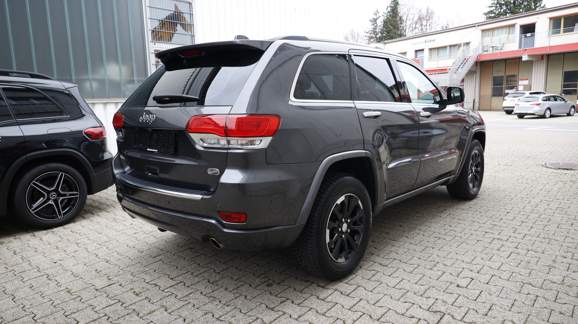 JEEP Grand Cherokee 3.6 V6 Overland Automatic-image-4