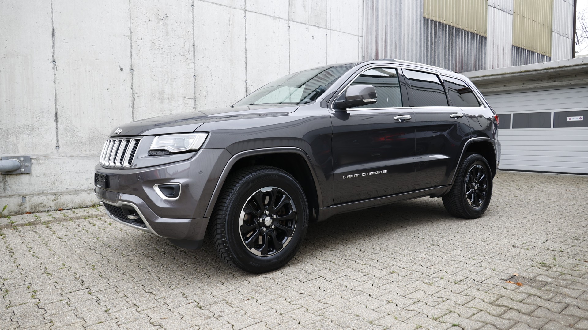 JEEP Grand Cherokee 3.6 V6 Overland Automatic-image-9