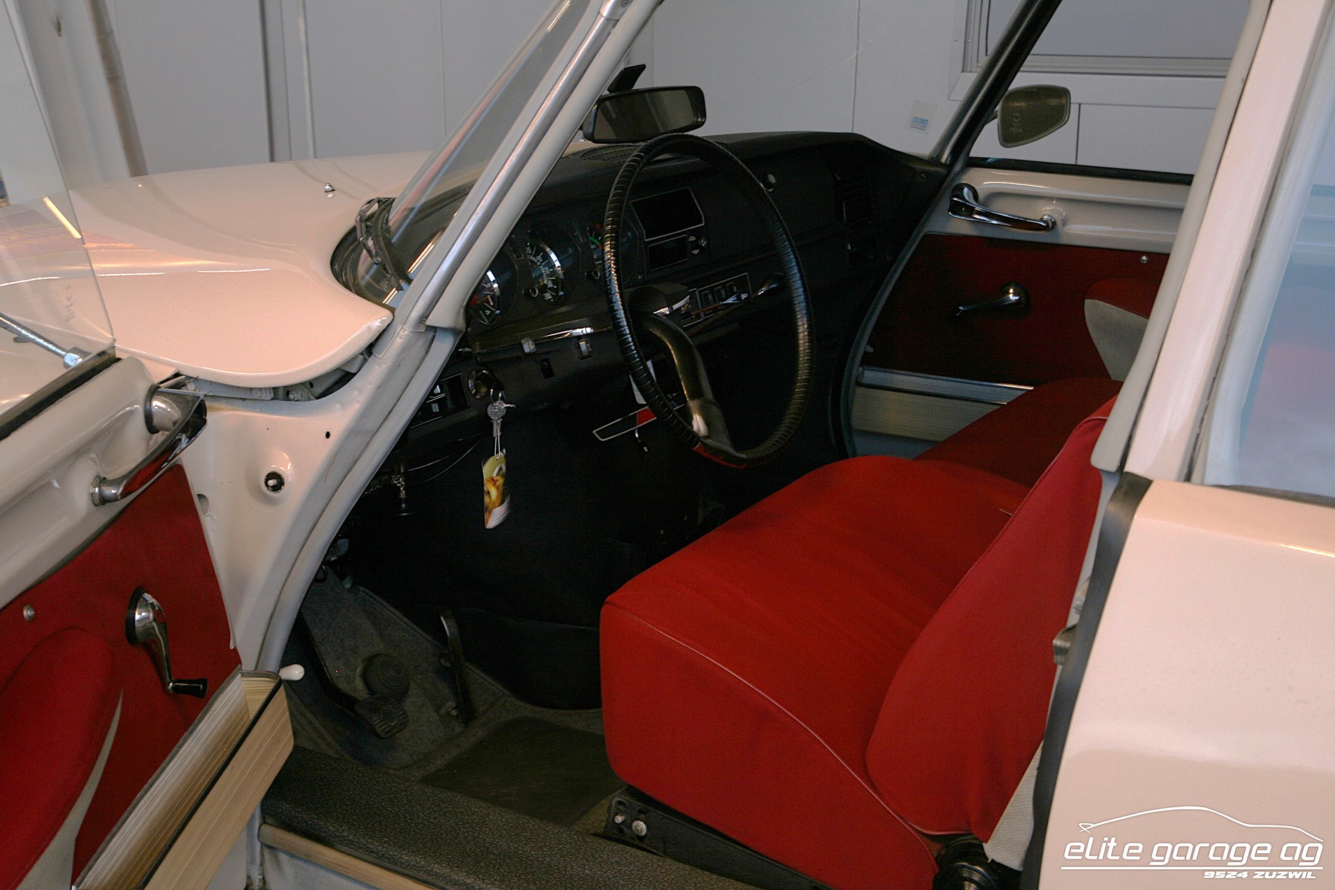 CITROEN ID 20 Familiale VETERANENGEPRÜFT-image-11