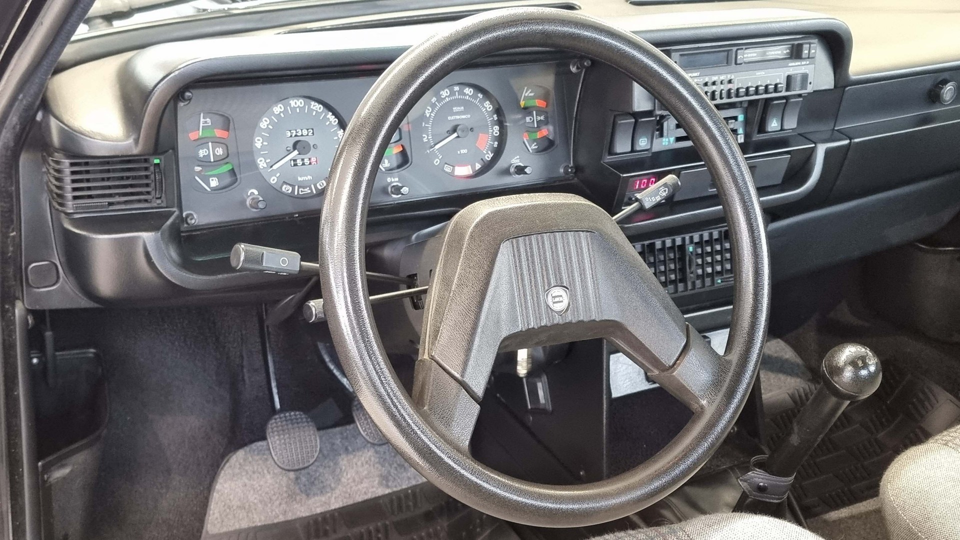 LANCIA Beta Coupe 2000 i.e-image-21