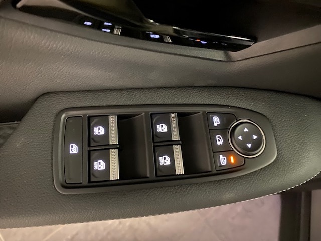 MITSUBISHI Eclipse Cross Instyle 87Kw/H-image-8