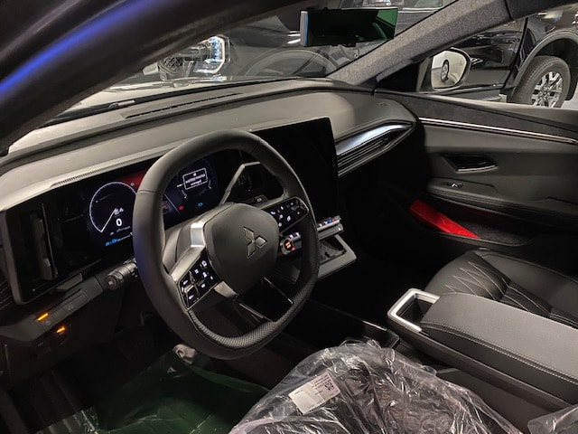 MITSUBISHI Eclipse Cross Instyle 87Kw/H-image-4