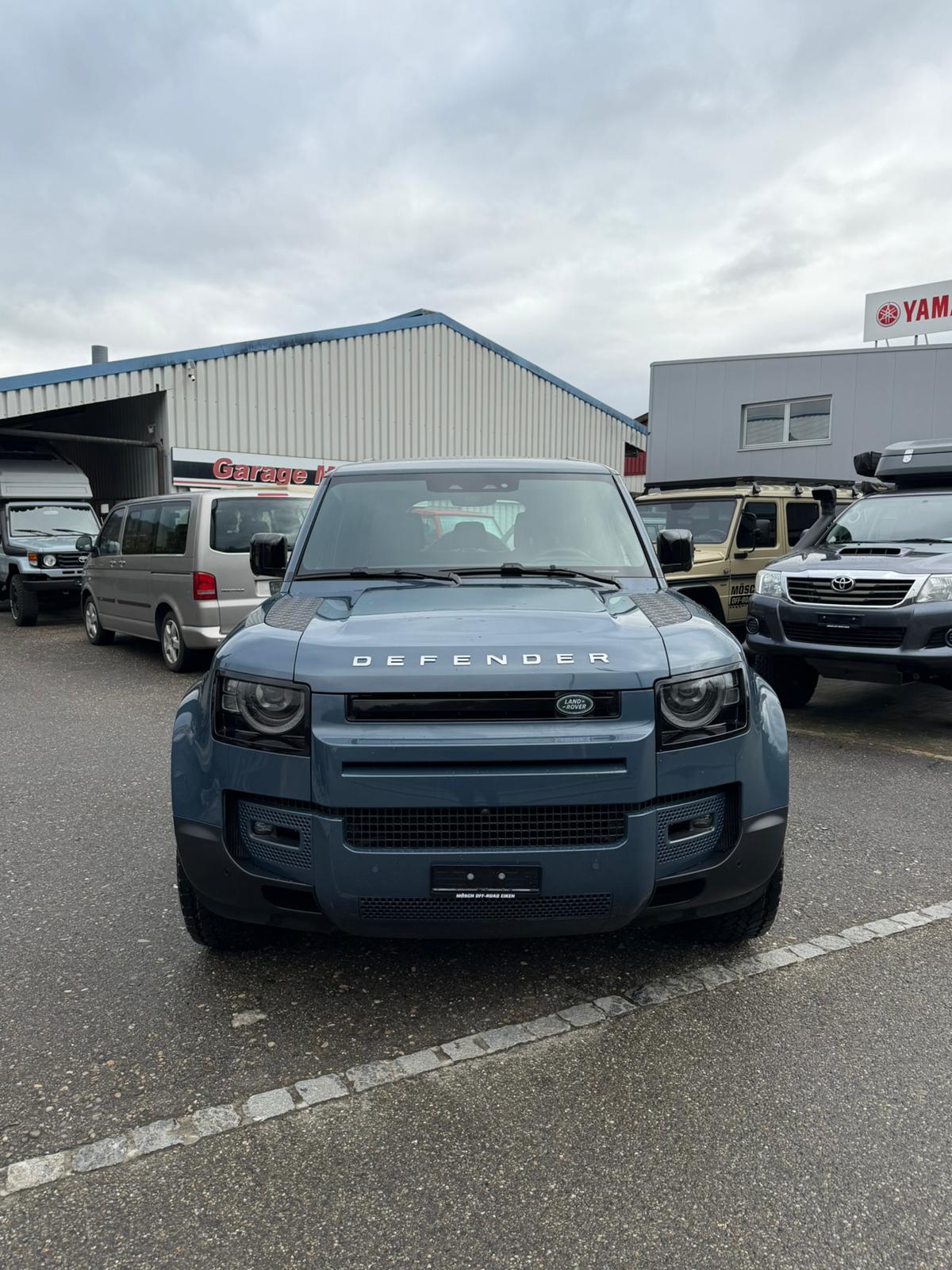 LAND ROVER Defender 110 P400 I6 X 3.0 AT8-image-2