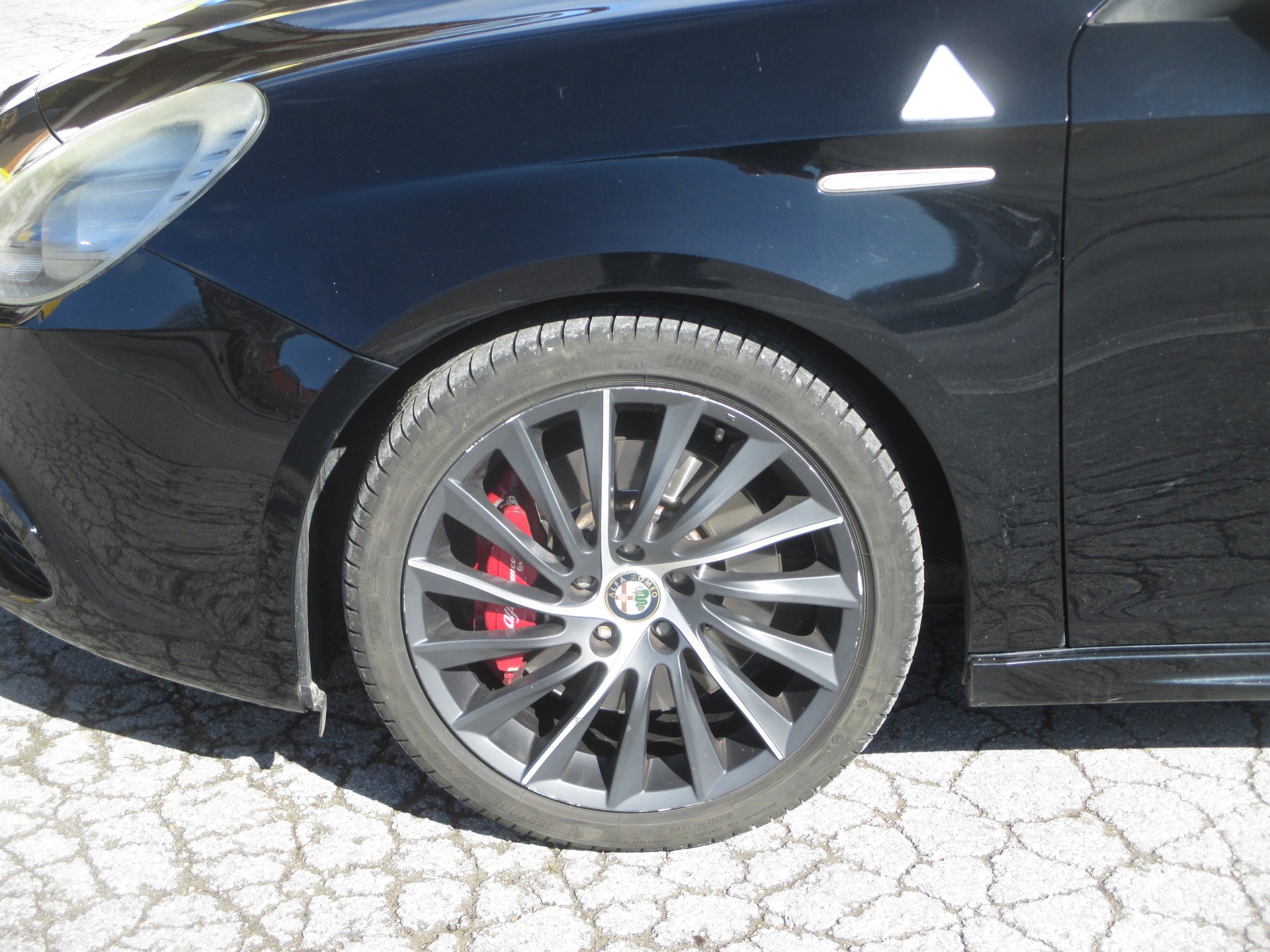 ALFA ROMEO Giulietta 1750 TBi Quadrifoglio Verde-image-4