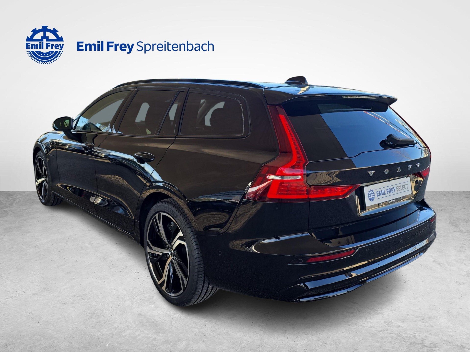 VOLVO V60 2.0 T6 TE Plus Dark eAWD / Jetzt mit attraktivem 1.9% Leasing!-showroom-element-2
