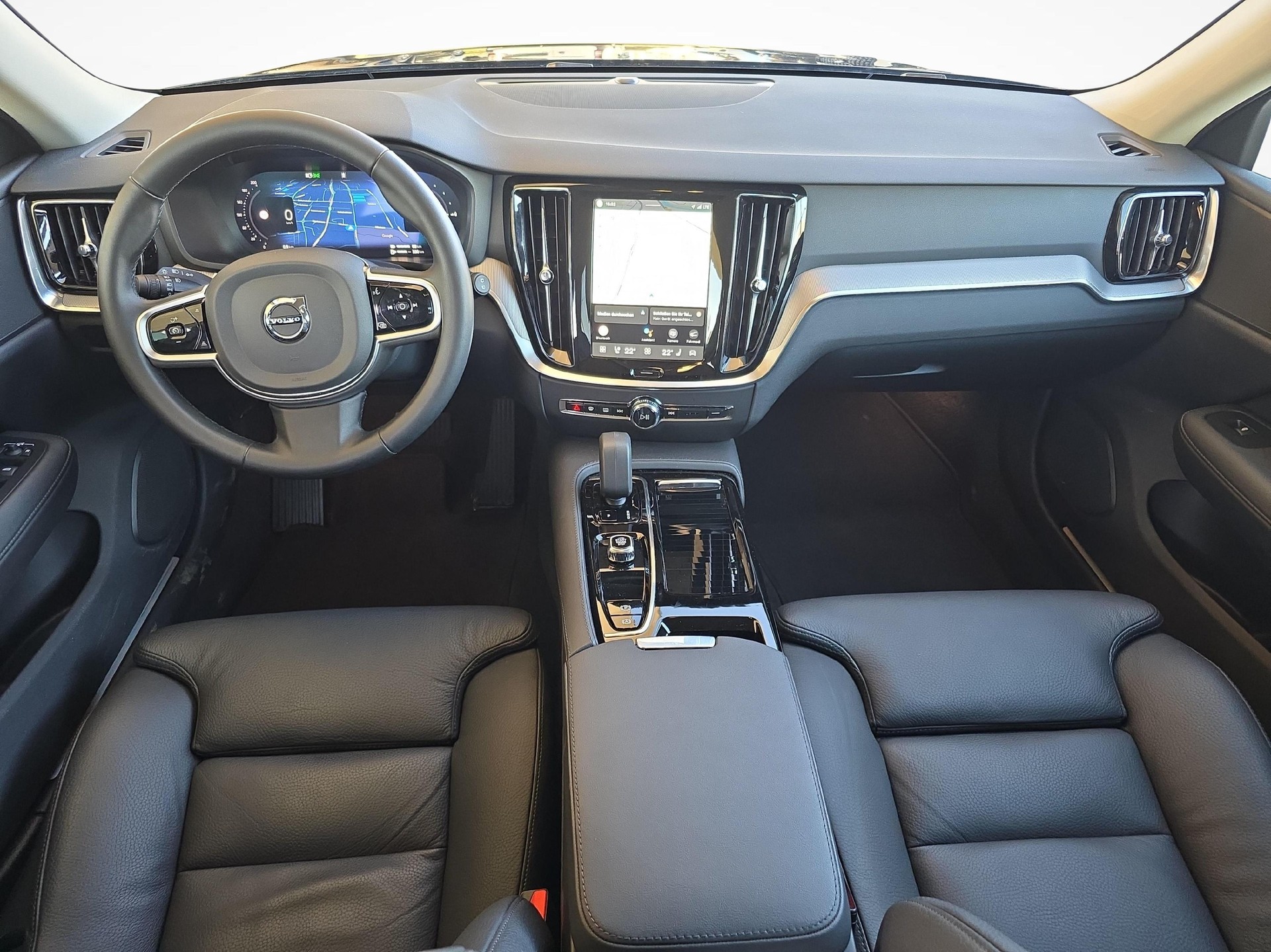VOLVO V60 2.0 T6 TE Plus Dark eAWD / Jetzt mit attraktivem 1.9% Leasing!-image-8