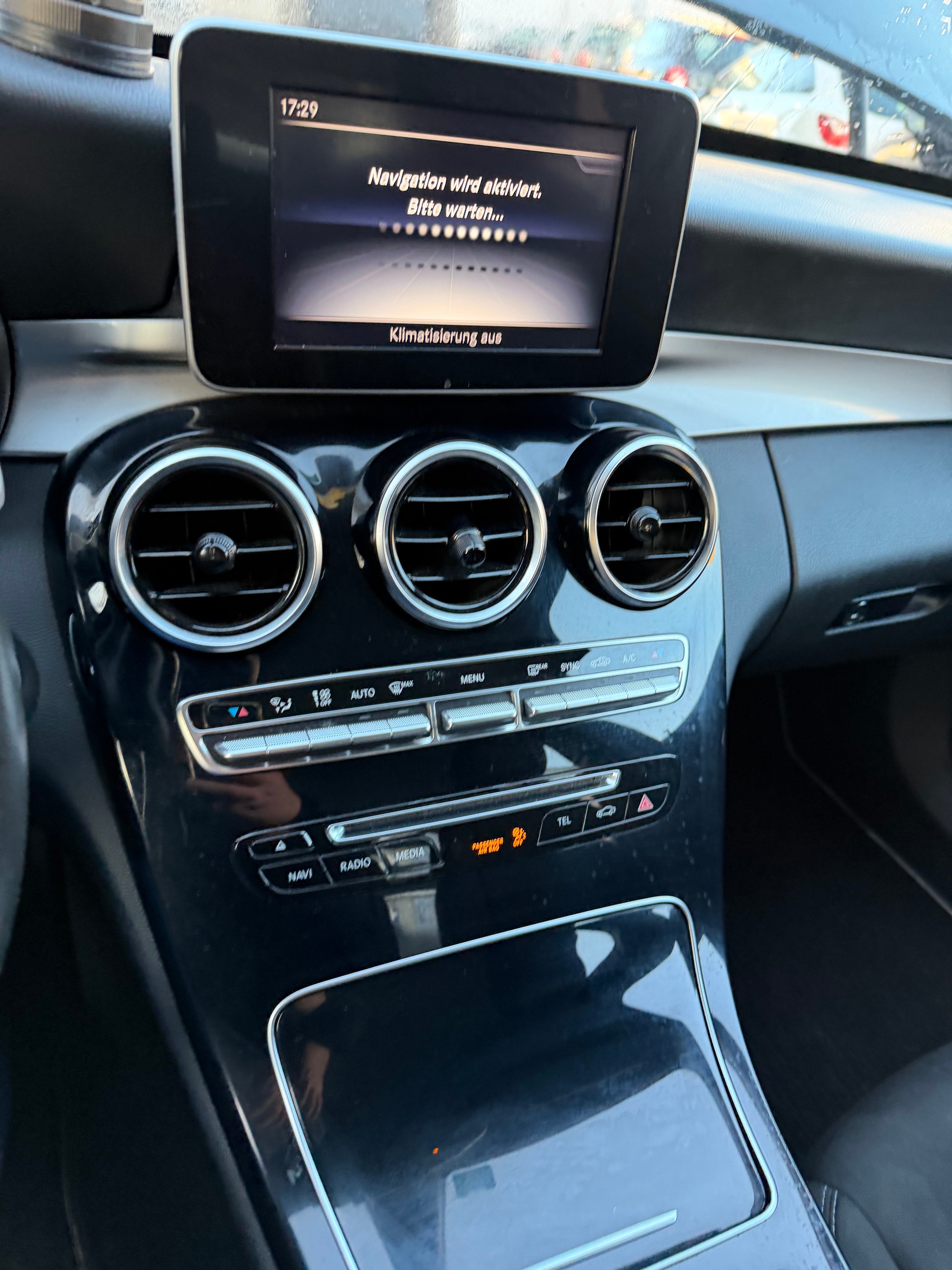 MERCEDES-BENZ C 180 BlueTEC Exclusive 7G-Tronic-image-11