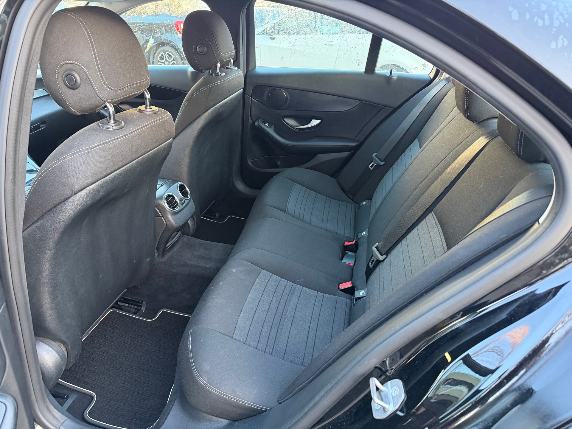 MERCEDES-BENZ C 180 BlueTEC Exclusive 7G-Tronic-image-10