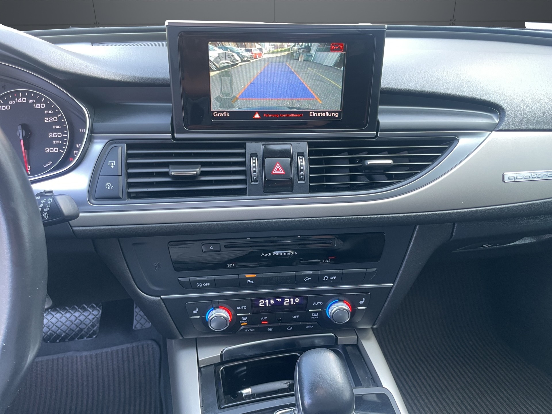 AUDI A6 allroad 3.0 TDI V6 quattro S-tronic-image-9