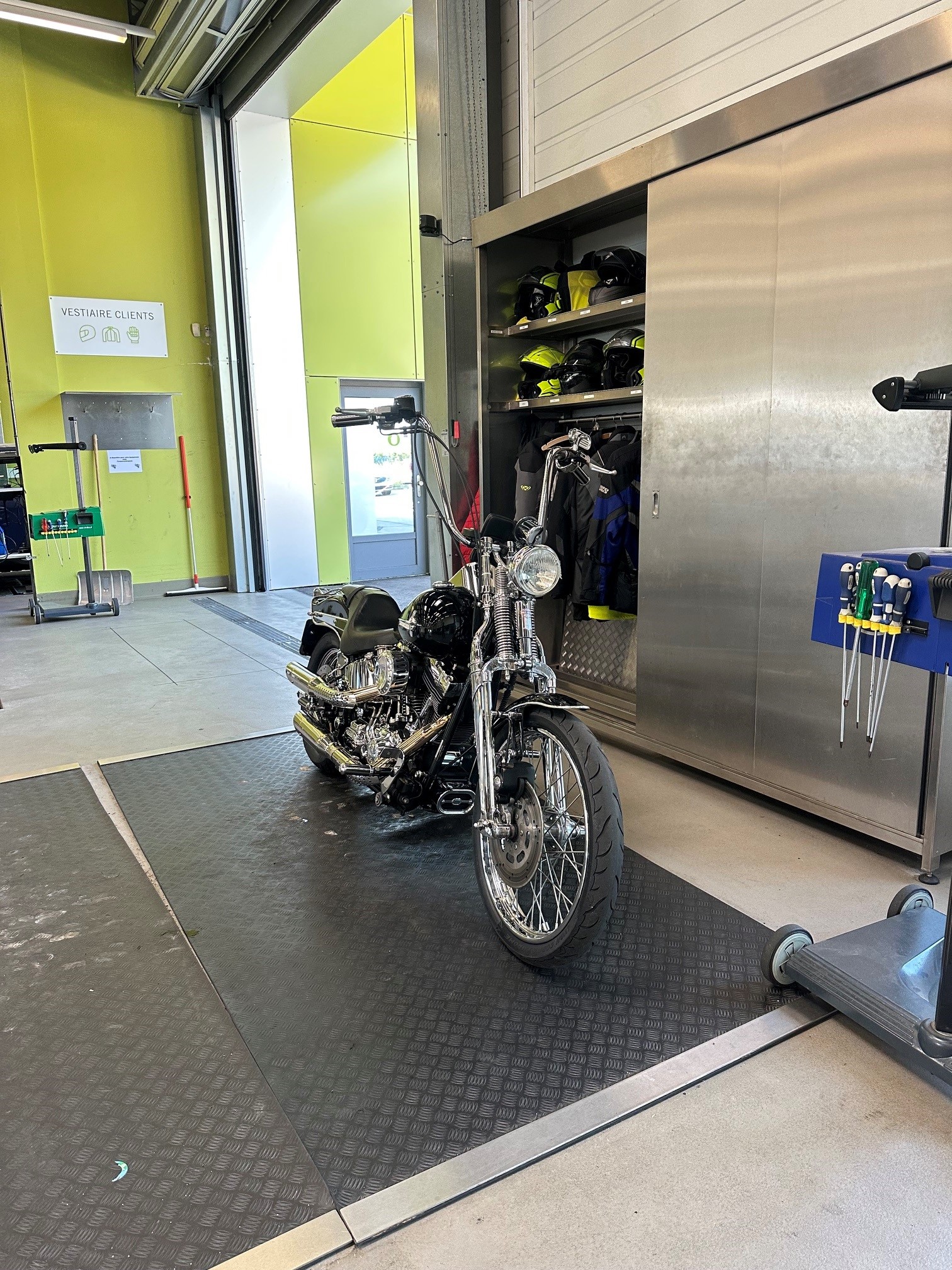 HARLEY-DAVIDSON FXSTS Springer Softail-image-5