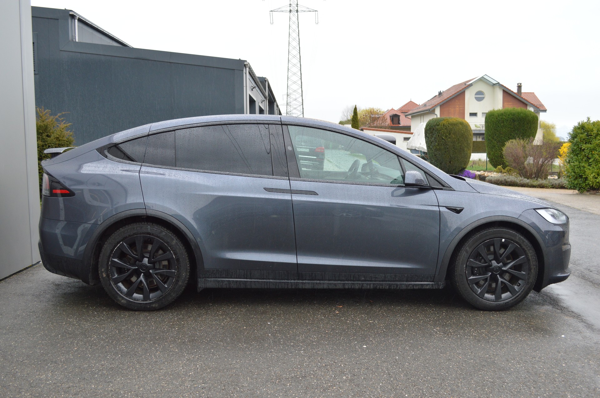 TESLA Model X 100kWh Palladium-showroom-element-3