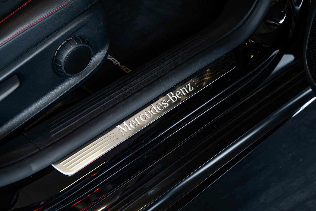MERCEDES-BENZ CLA 250 4Matic AMG Line 7G-DCT-image-30