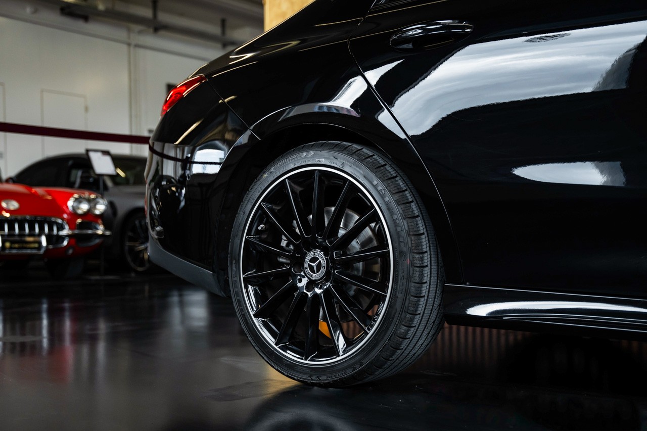 MERCEDES-BENZ CLA 250 4Matic AMG Line 7G-DCT-image-11