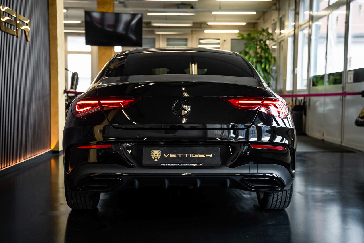 MERCEDES-BENZ CLA 250 4Matic AMG Line 7G-DCT-image-4