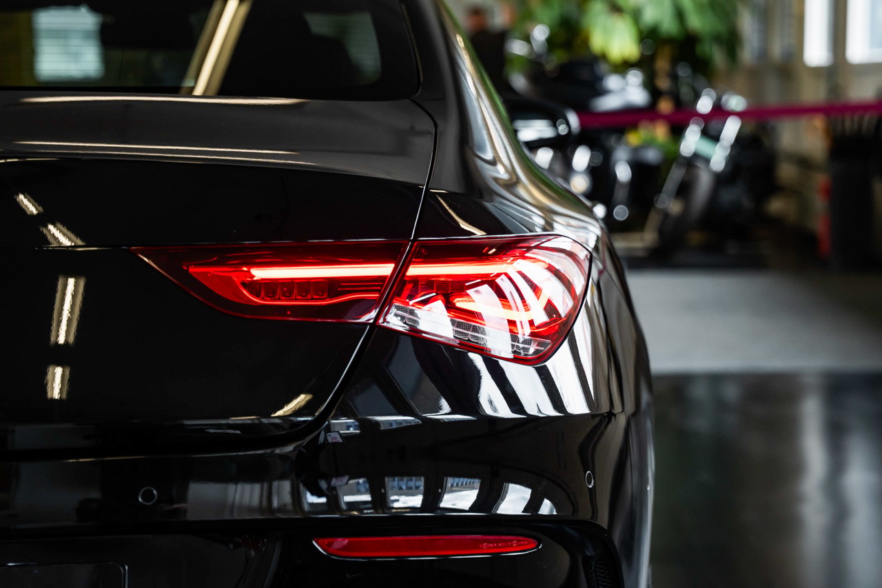 MERCEDES-BENZ CLA 250 4Matic AMG Line 7G-DCT-image-8