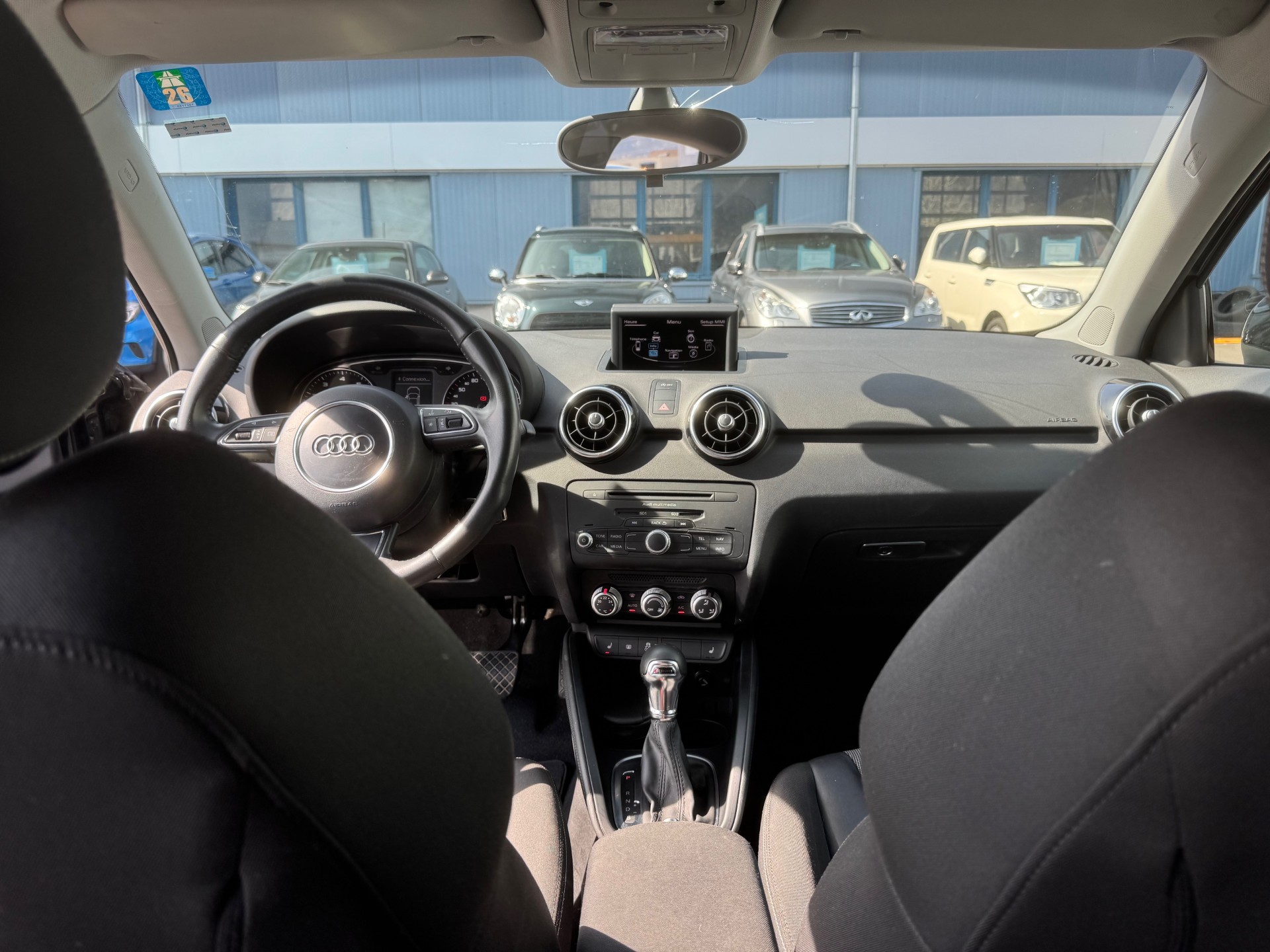 AUDI A1 Sportback 1.4 TFSI Attraction S-tronic-image-10