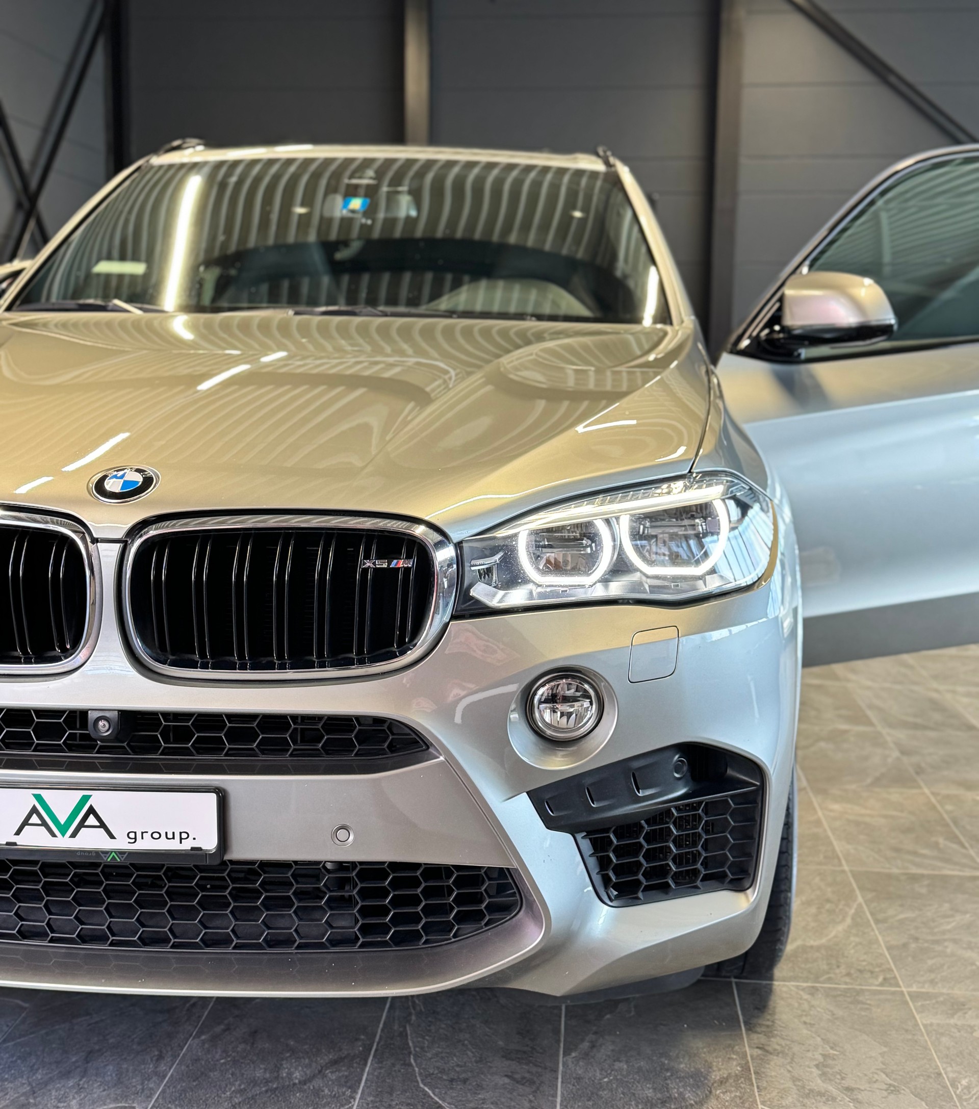 BMW X5M Steptronic-image-3