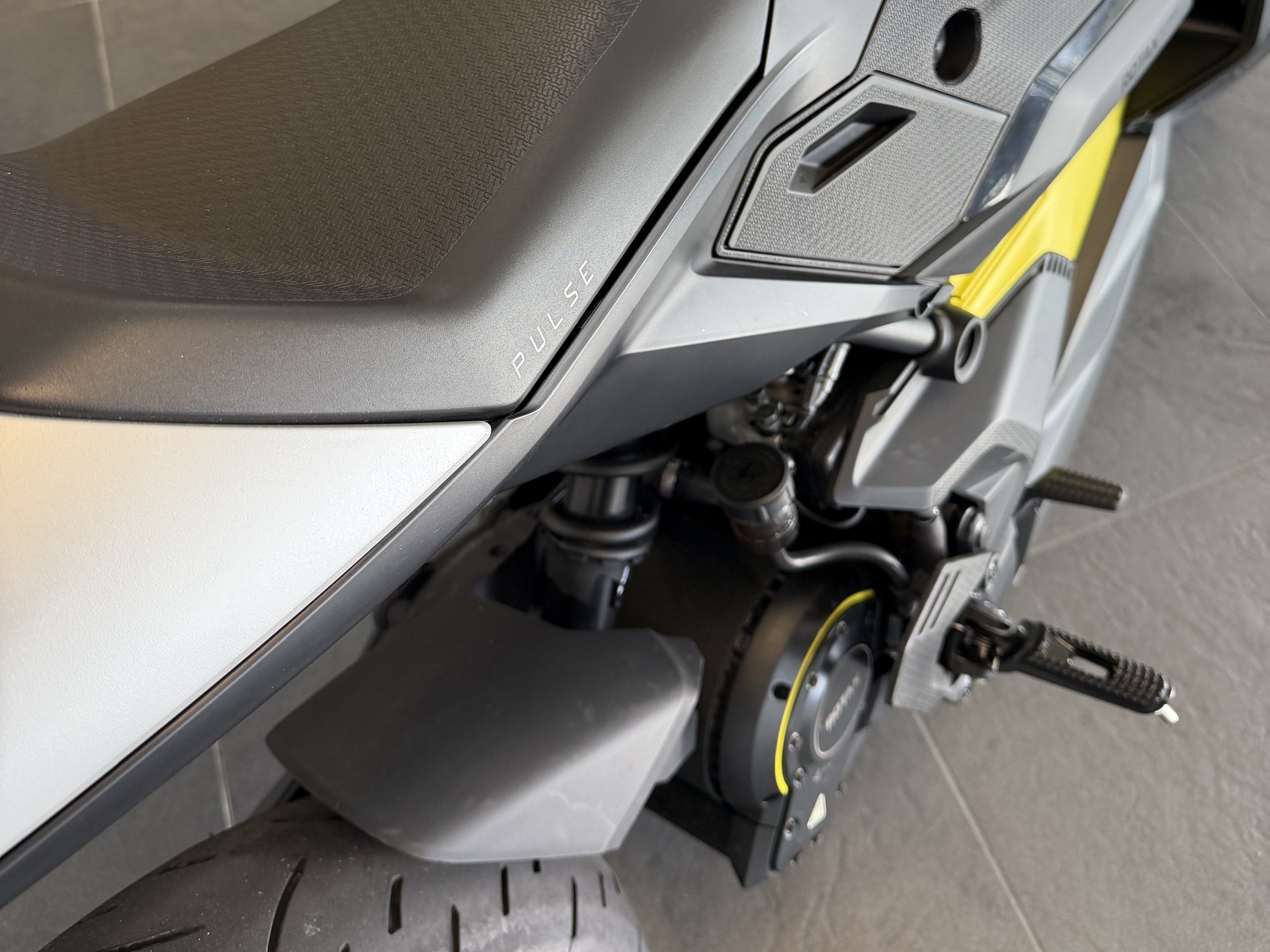 CAN-AM Pulse 73 35kW-image-14