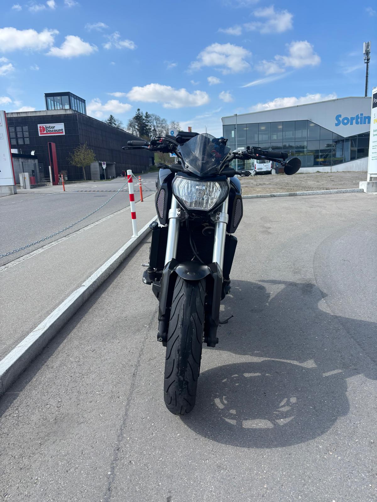 YAMAHA MT-09 ABS-image-2