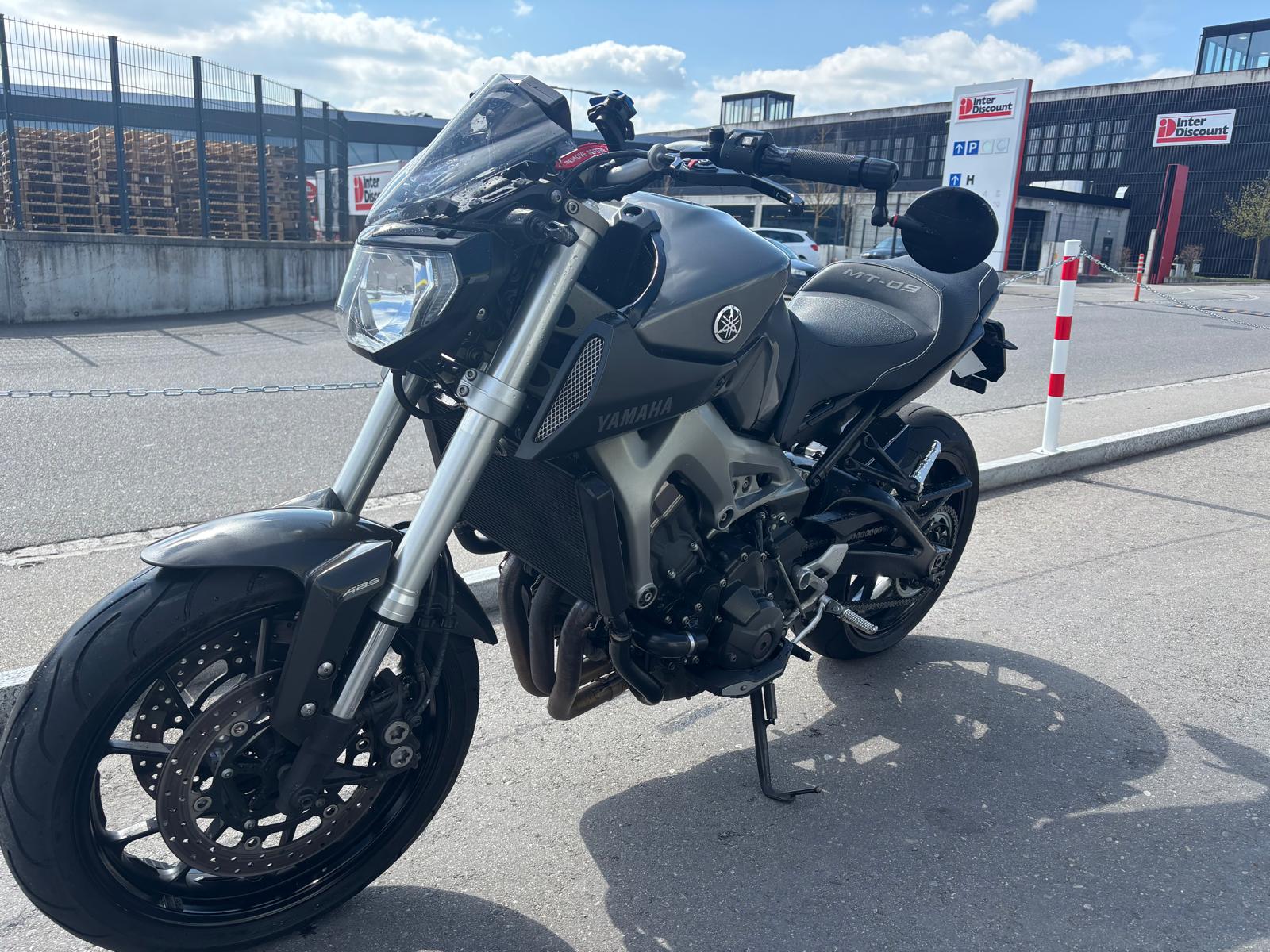 YAMAHA MT-09 ABS-image-1