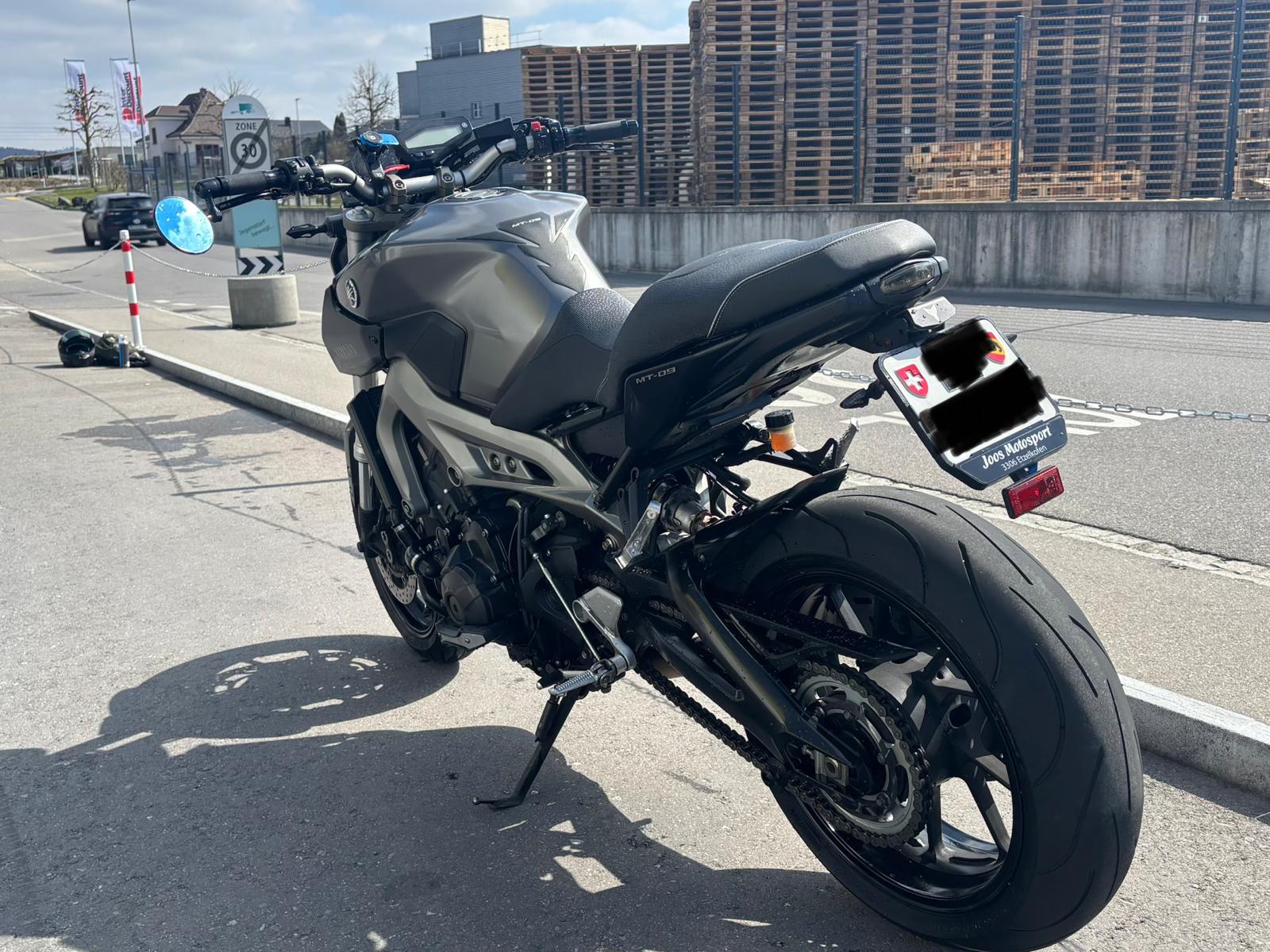 YAMAHA MT-09 ABS-image-4