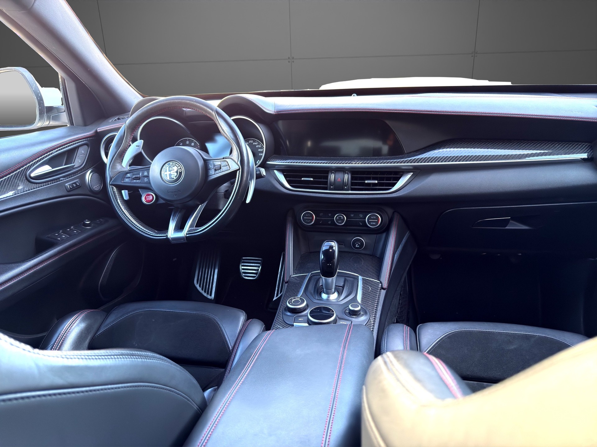 ALFA ROMEO Stelvio 2.9 V6 Q4 * 510 PS * Panoramadach * top gepflegt *-image-14