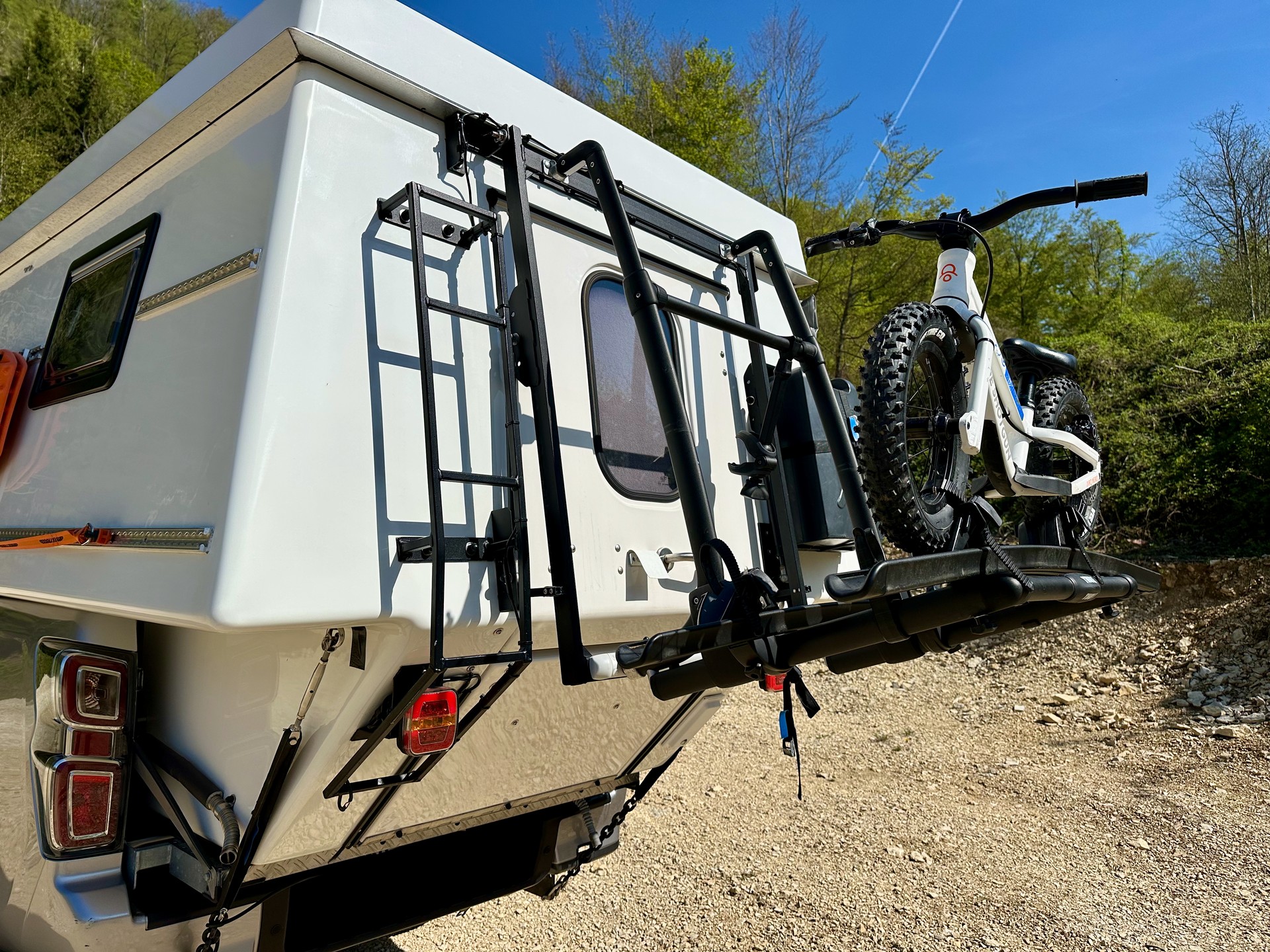 ISUZU Isuzu D-Max 4x4 Camper | Fernweh Mobil Kabine | Sofort reisefertig-image-8
