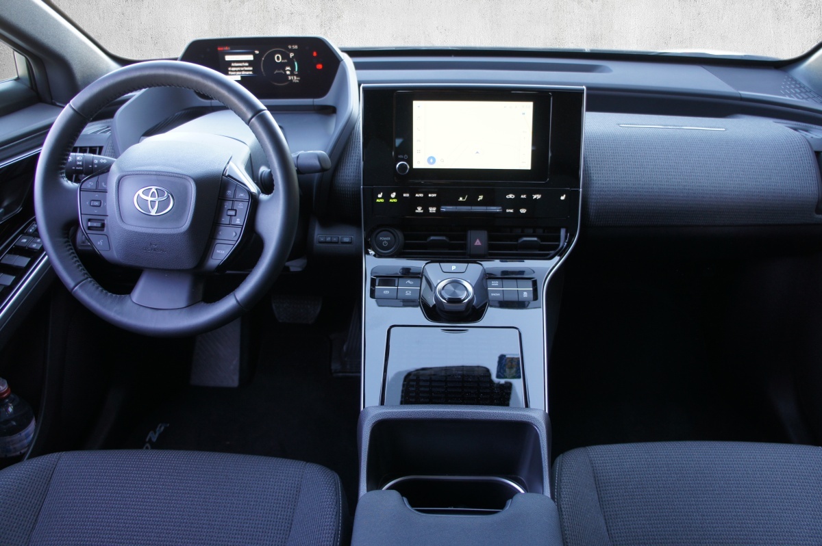 TOYOTA bZ4X Trend 71,4 kWh 2WD-image-12