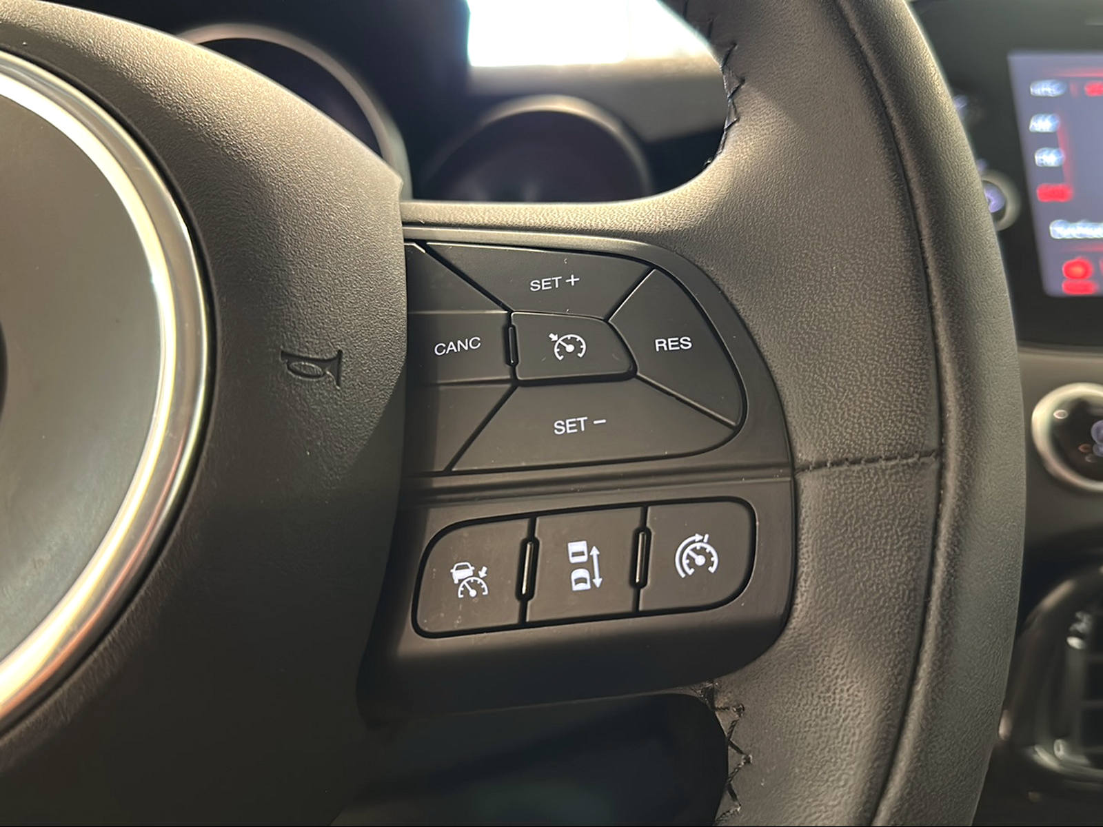 FIAT 500X 1.4T Xcite S 4x4 Automatic-image-24