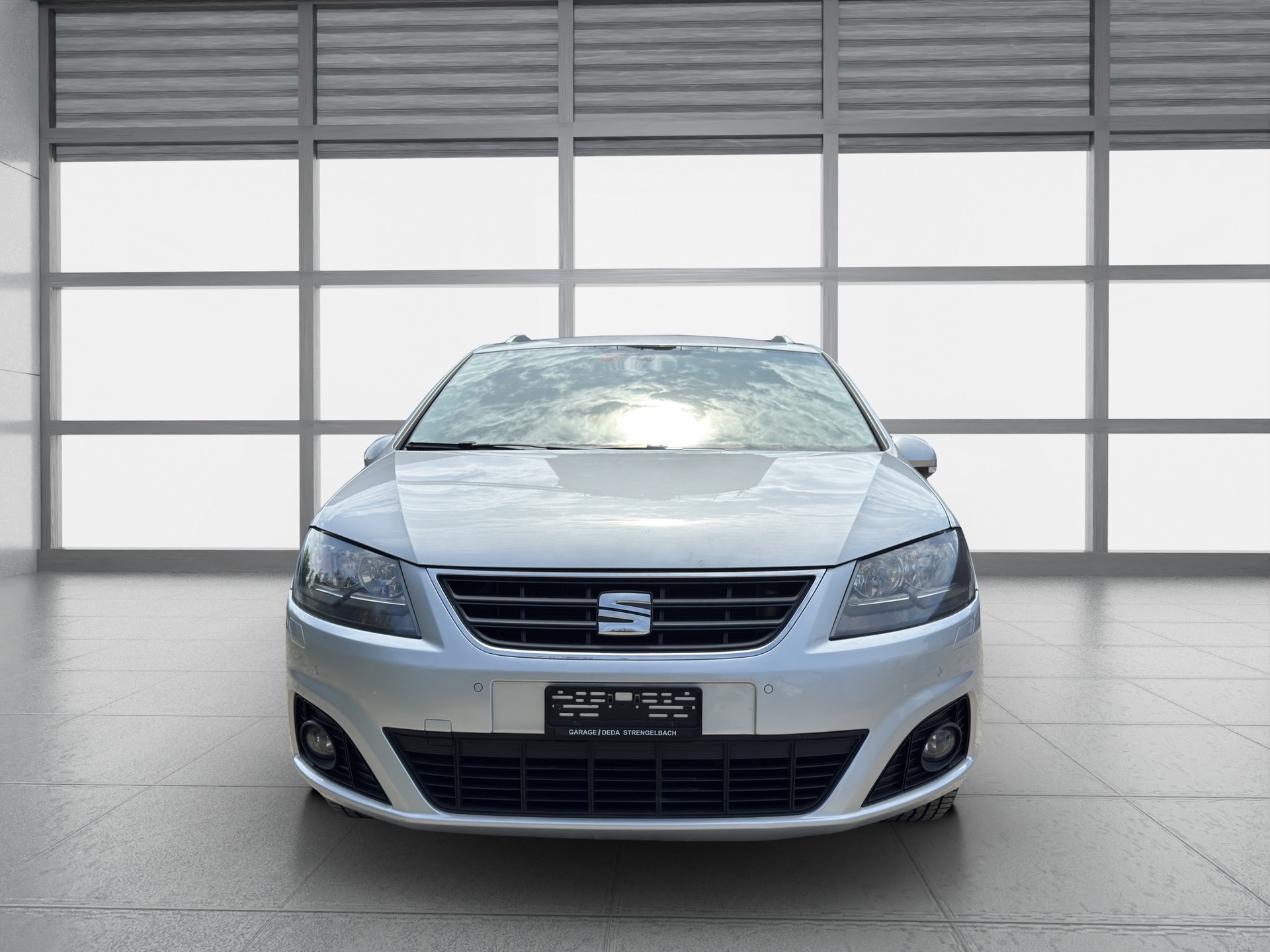SEAT Alhambra 2.0 TDI ITECH 4x4 7 PLÄTZER-image-1